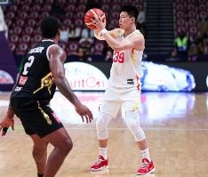 雷蒙：只要中国男篮需要我上场 自己上去就是拼刺刀