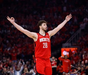 帕金斯：申京是联盟前5大个子 不仅因得分篮板助攻 还因防守优秀